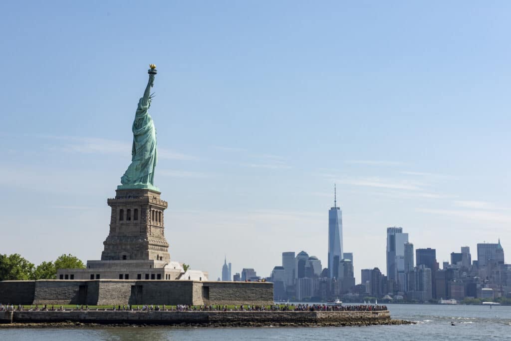 STATUE OF LIBERTY NEW YORK