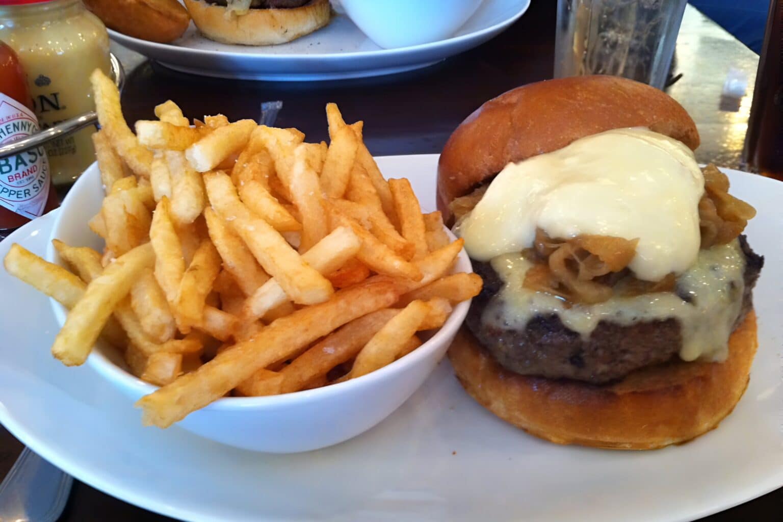 5 Napkin Burger 3