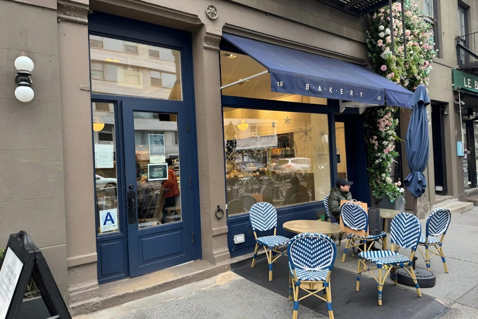 Mah-Ze-Dahr Bakery