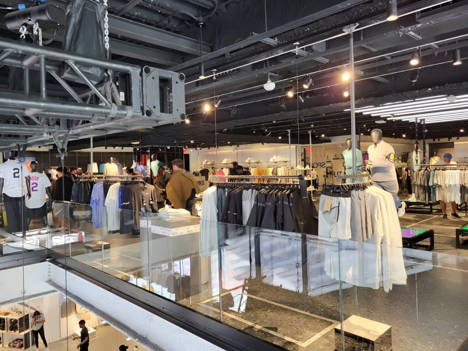 Nike 5eme avenue rayon vetements