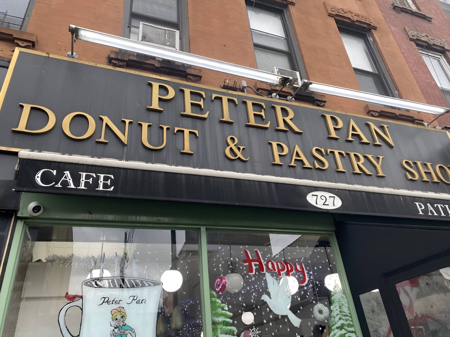 Peter Pan Donut & Pastry Shop 1