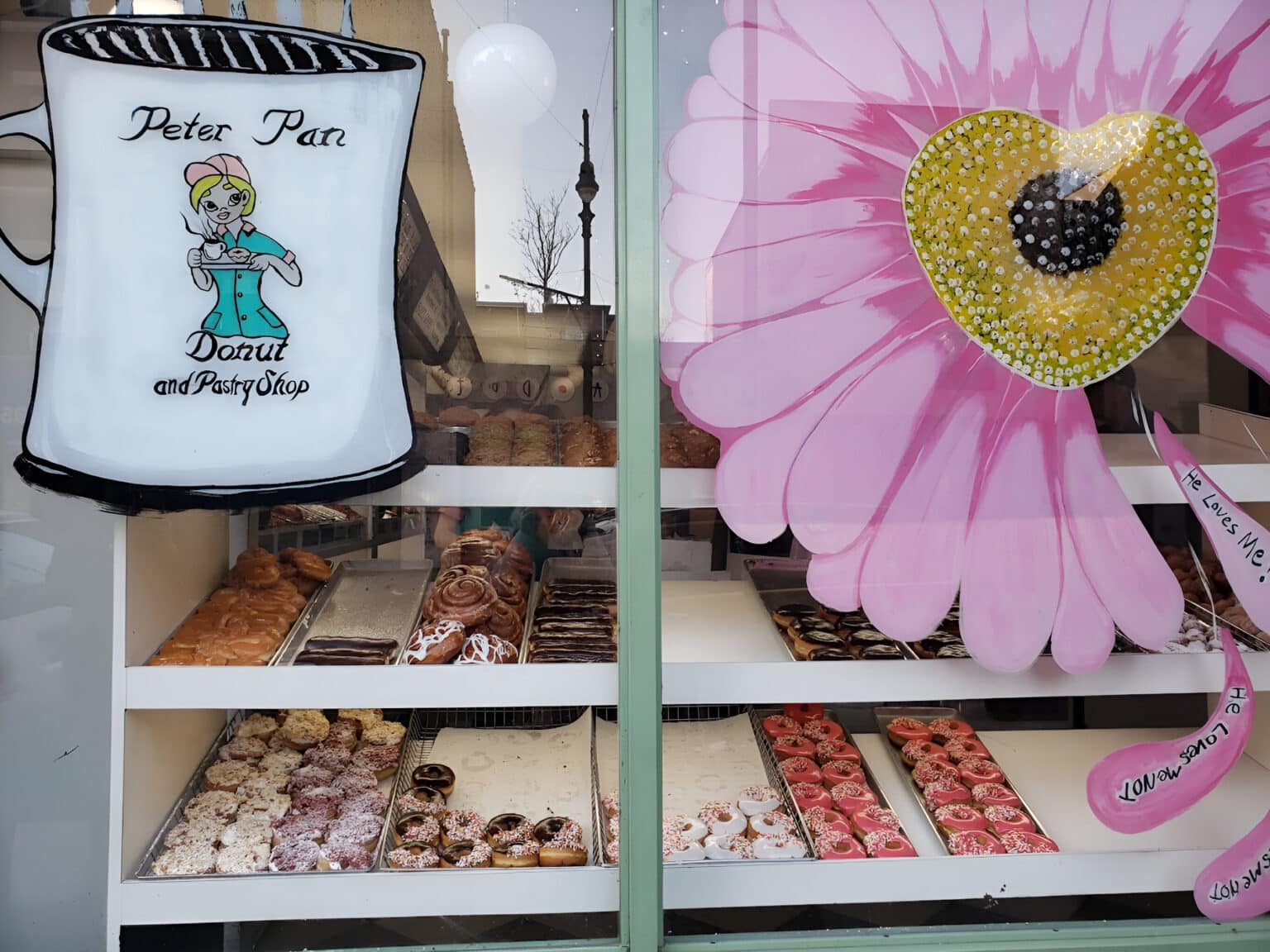 Peter Pan Donut & Pastry Shop 2