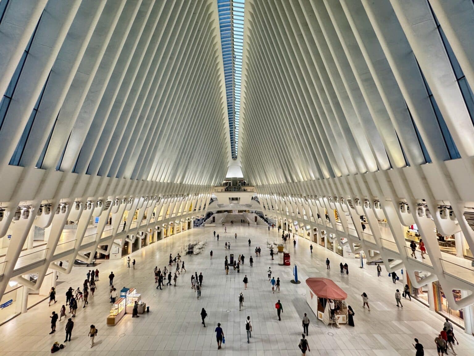 the oculus hall interieur