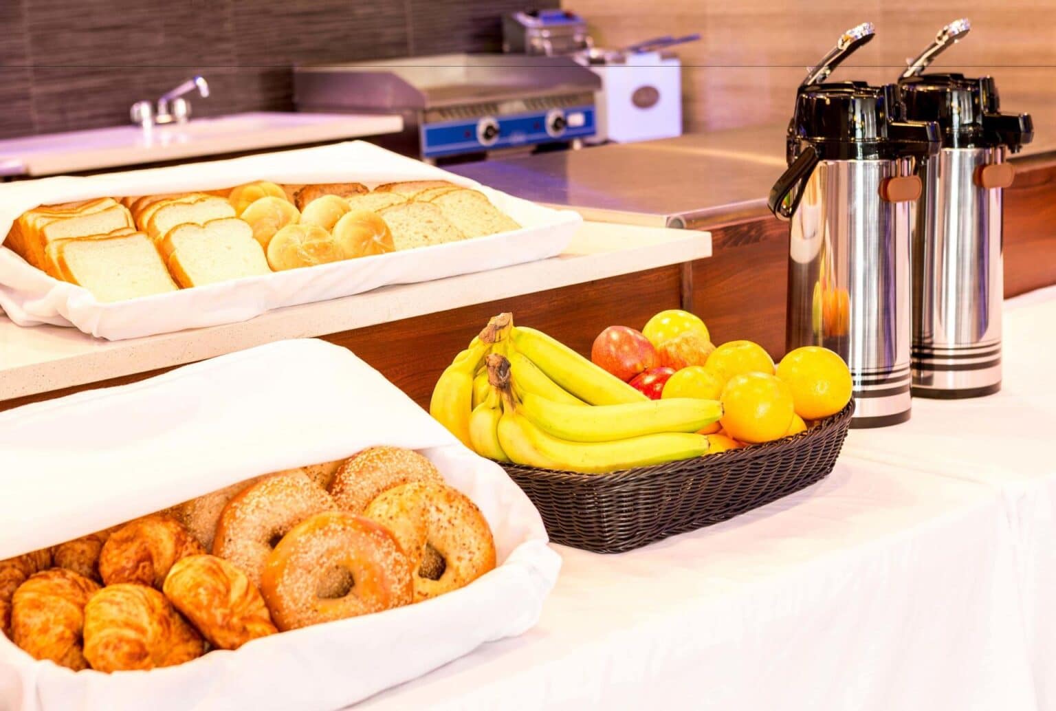 petit dejeuner 2 LIC new york long island
